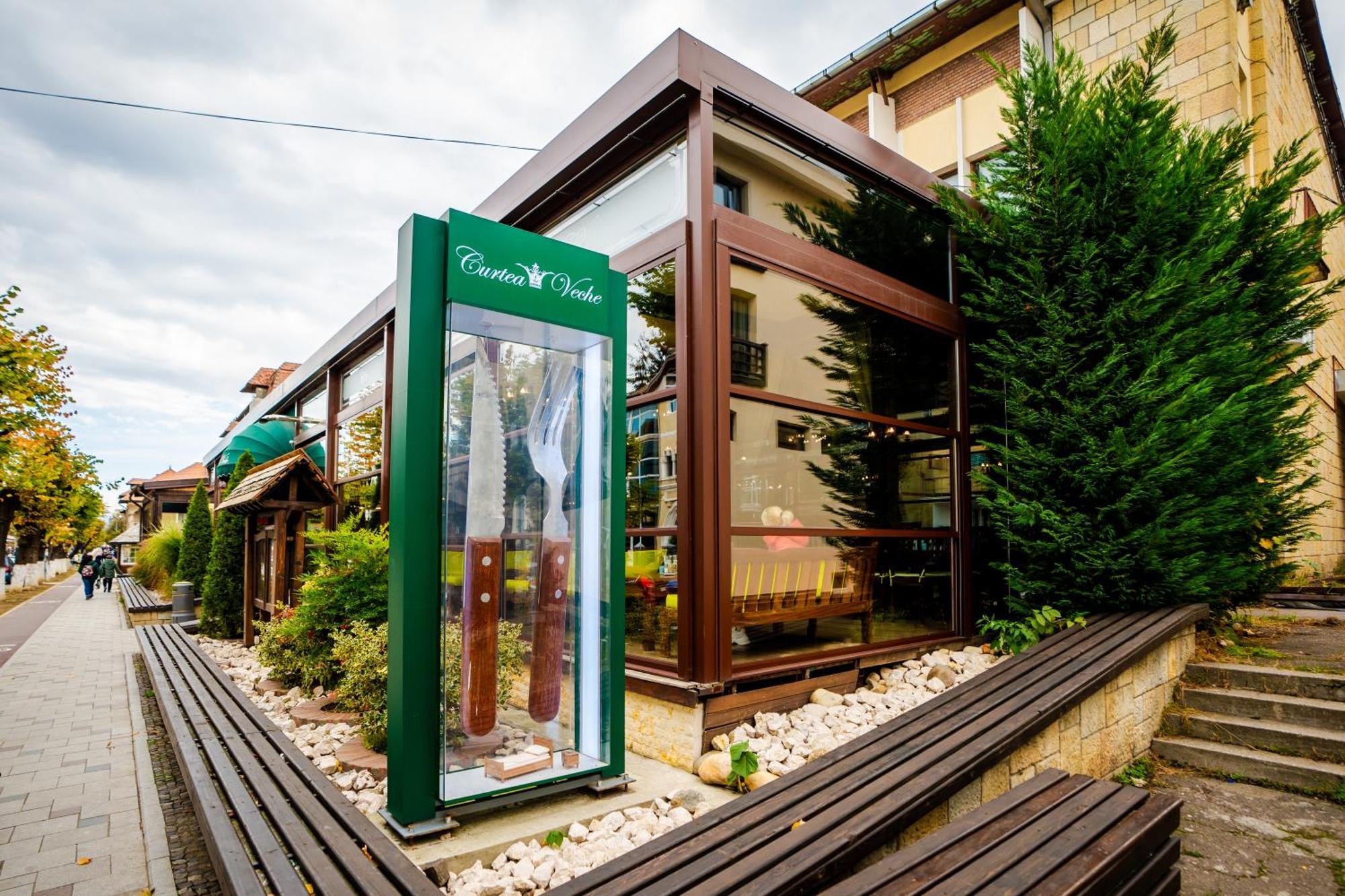 Hotel Curtea Veche Curtea de Argeş Exterior foto